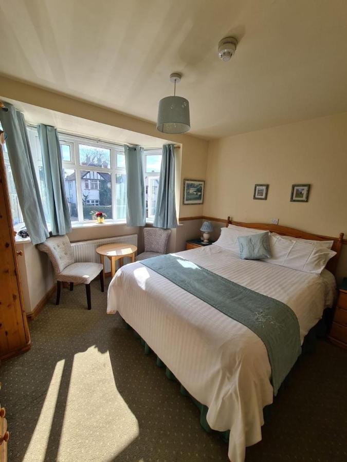 Alington House 3* CBG